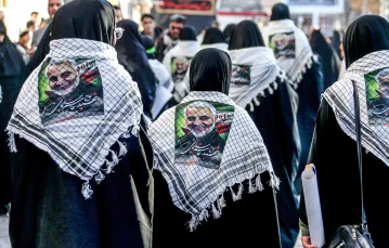 Uroczystości pogrzebowe gen. Kasema Sulejmaniego w jego rodzinnej miejscowości Kerman, 7 stycznia 2020 r. /  / fot. ATTA KENARE / AFP / EAST NEWS