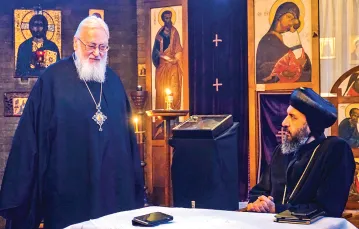 Kallistos Ware  (po lewej)  z Anbą Angaelosem, arcybiskupem Londynu Koptyjskiego Kościoła Prawosławnego, marzec 2016 r. / TWITTER / @BISHOPANGAELOS
